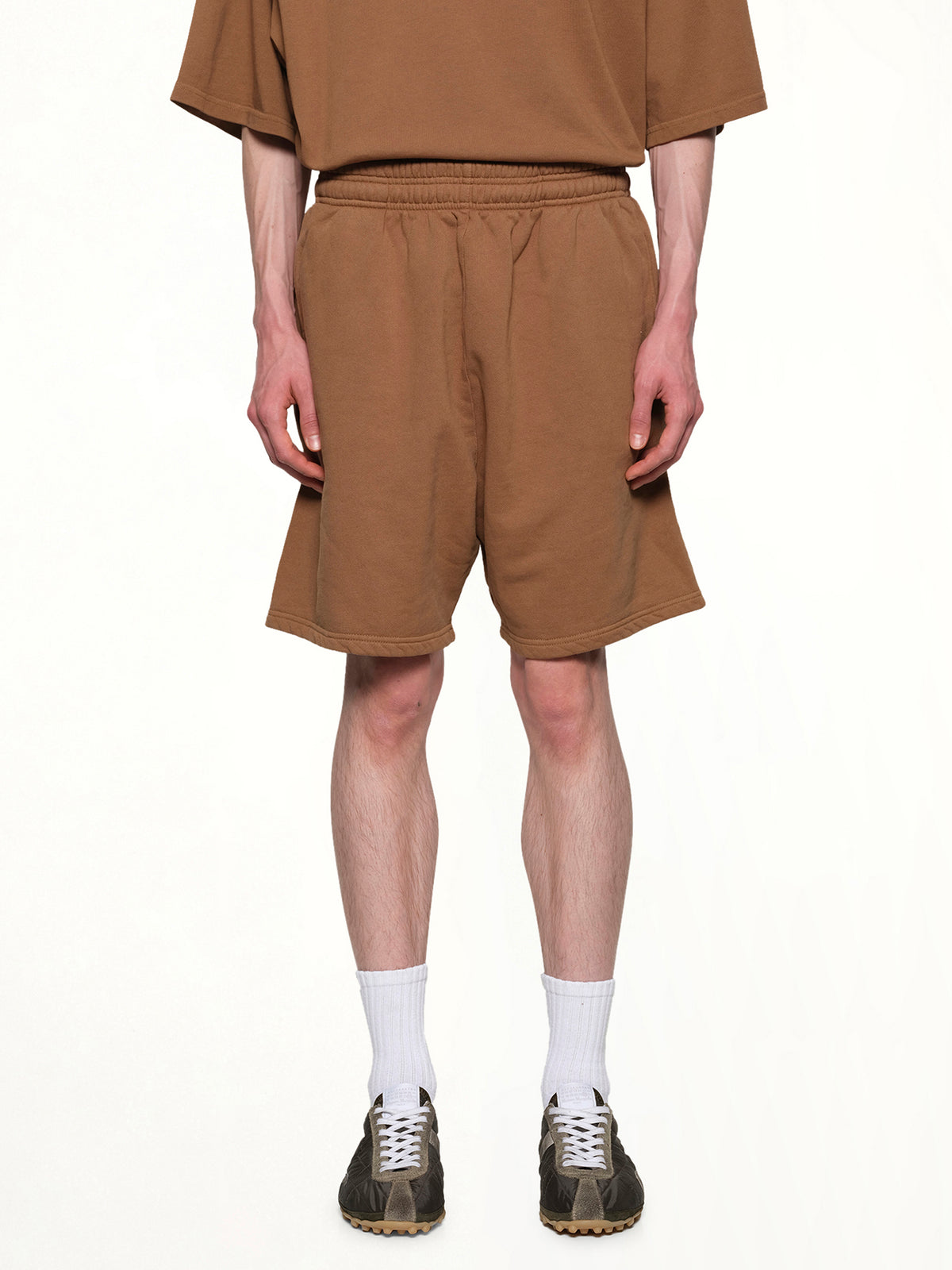 Standard Sweatshorts in Dune