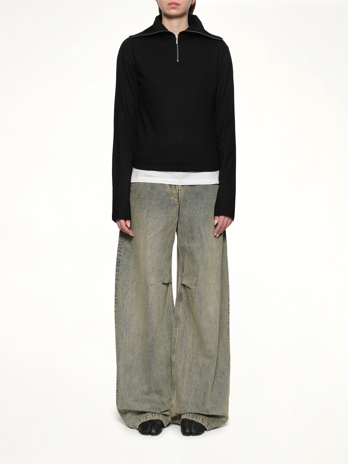 Apex Wool Top in Black