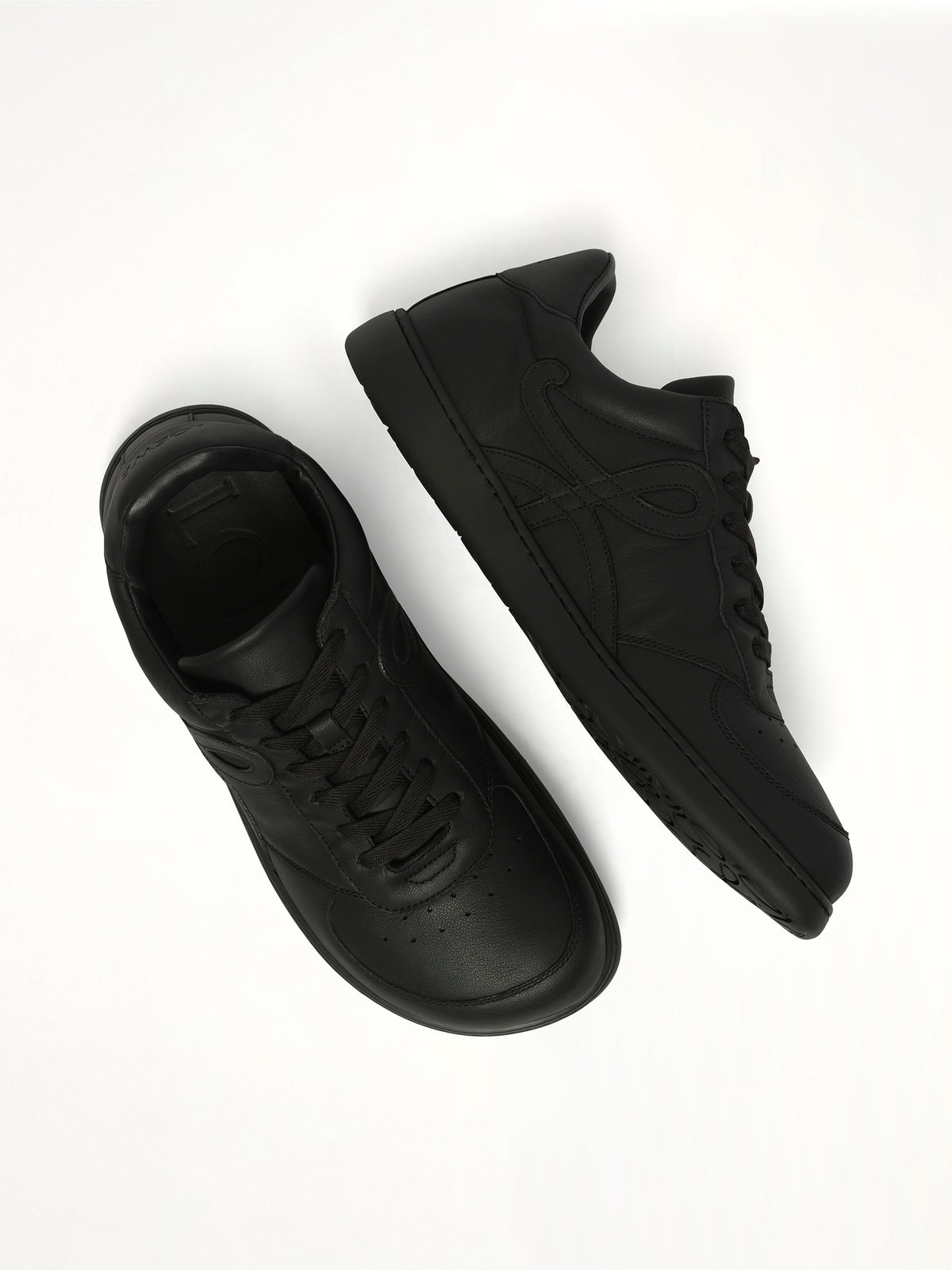 Jambo Sneeaker in Black Top View | LOEWE