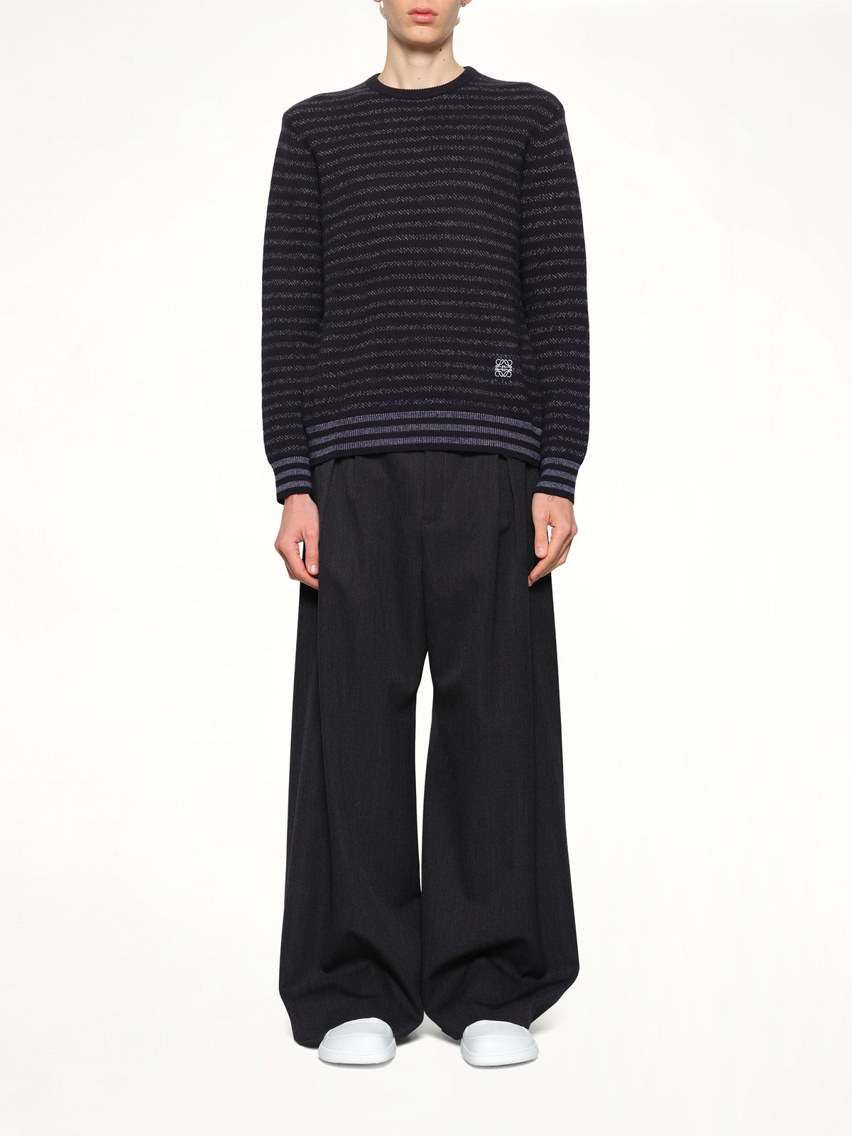 Sweater in Dark Navy