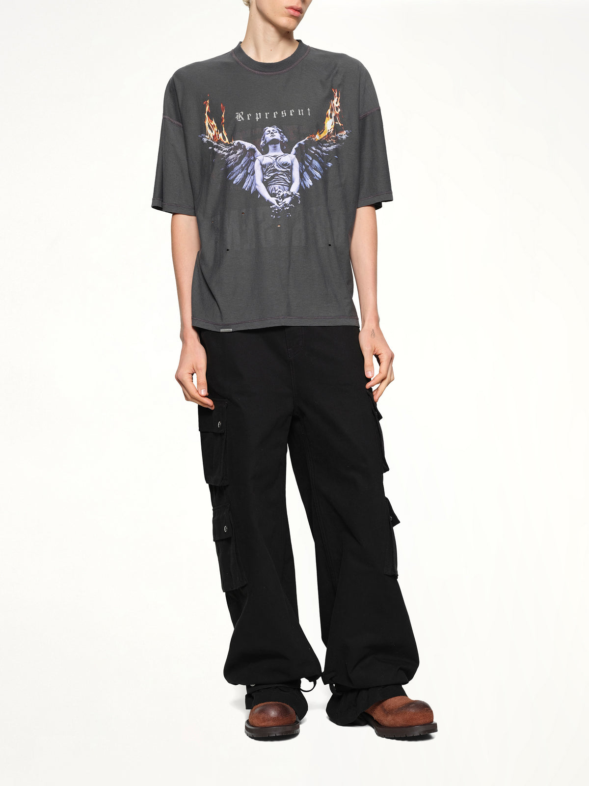 Represent Living Legacy T-Shirt in Sun Fade Grey