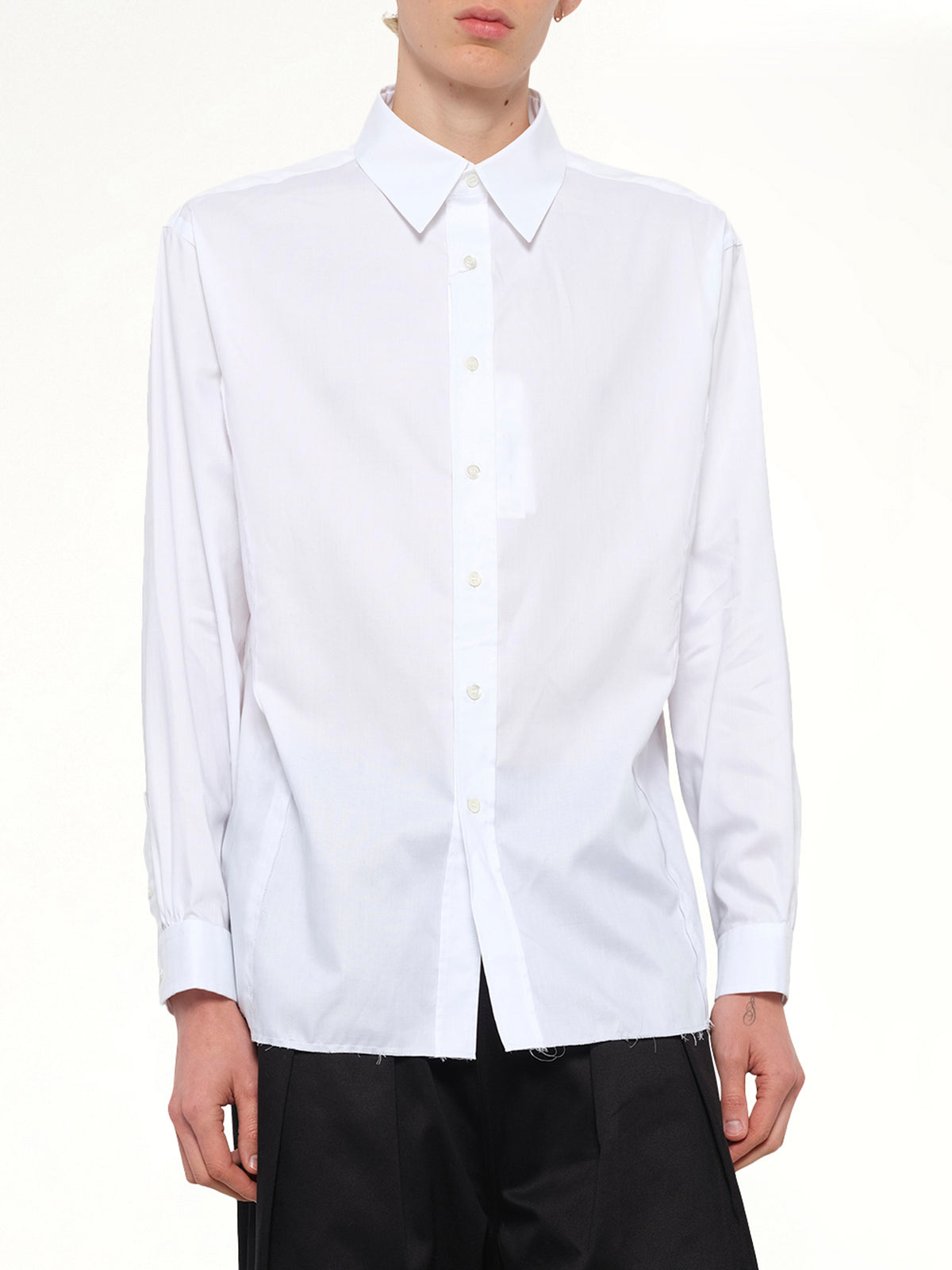 Long-sleeved Frayed Hem Shirt in White