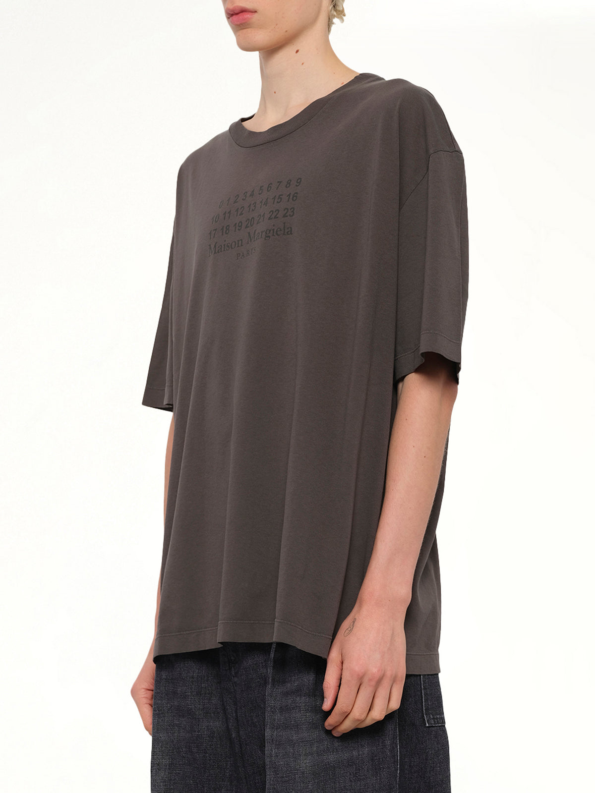 Maison Margiela Logo T-Shirt in Mink