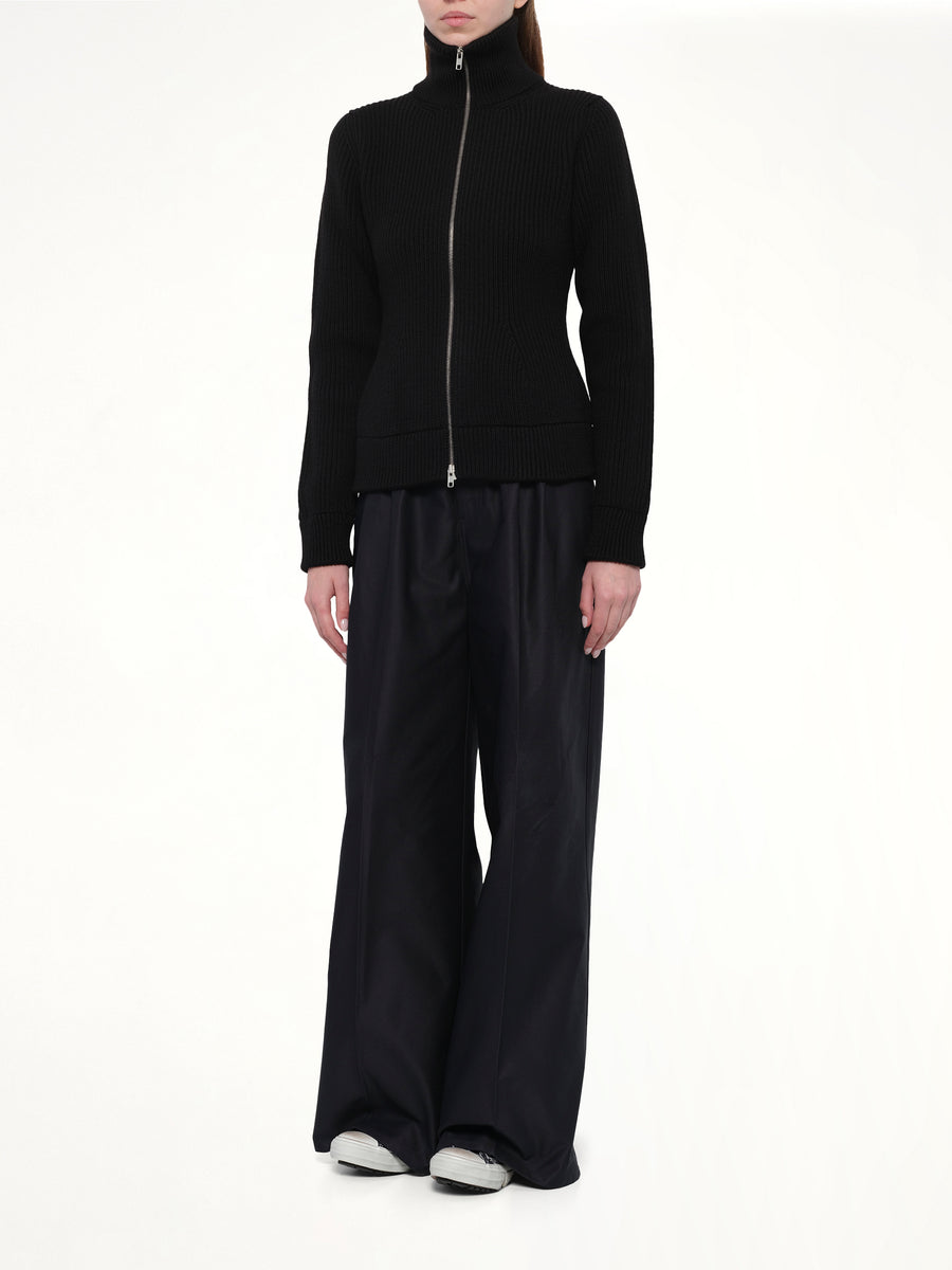 Gauge 5 Zip Cardigan in Black