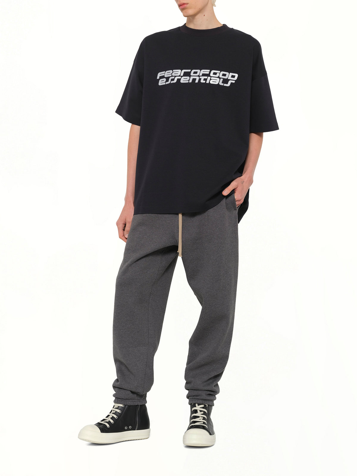 Classic Sweatpant in Charcoal Heather