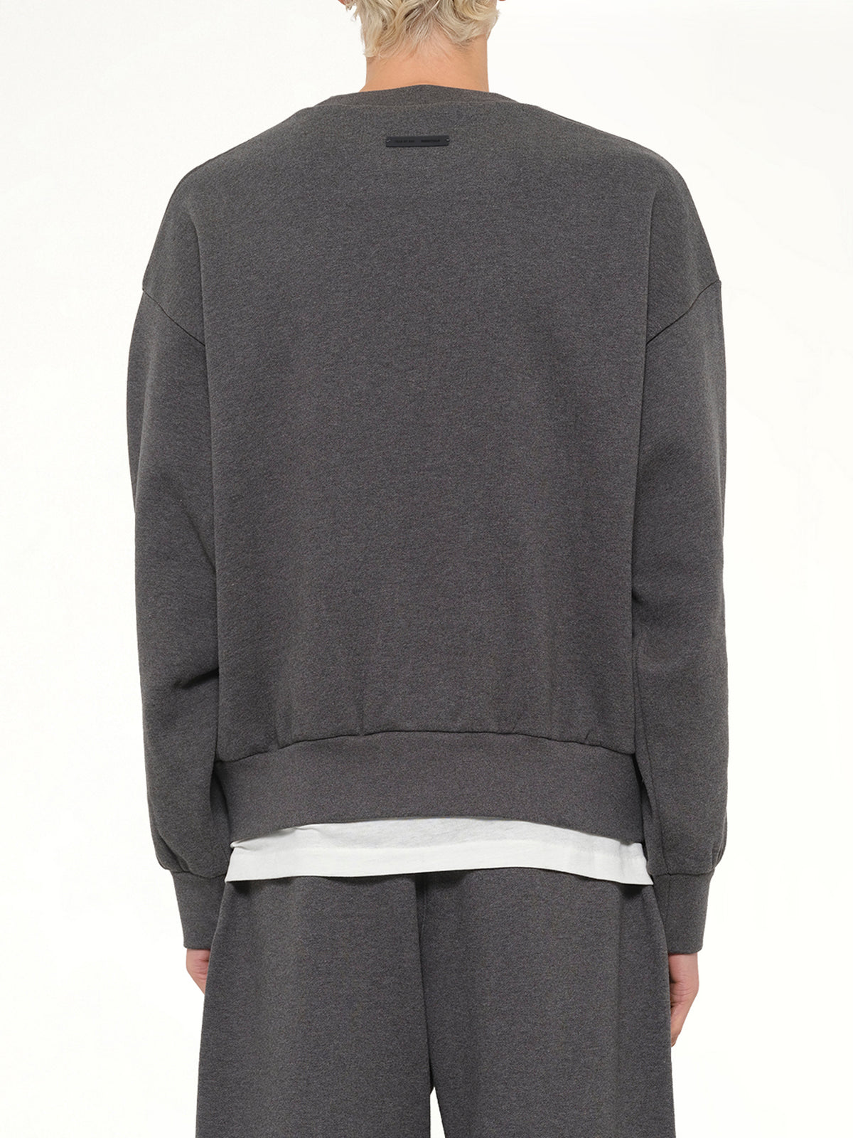 Classic Crewneck Sweatshirt in Charcoal Heather