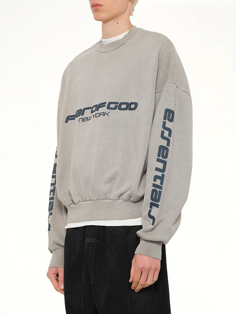Cropped Relaxed Sweatshirt in Smoke Grey