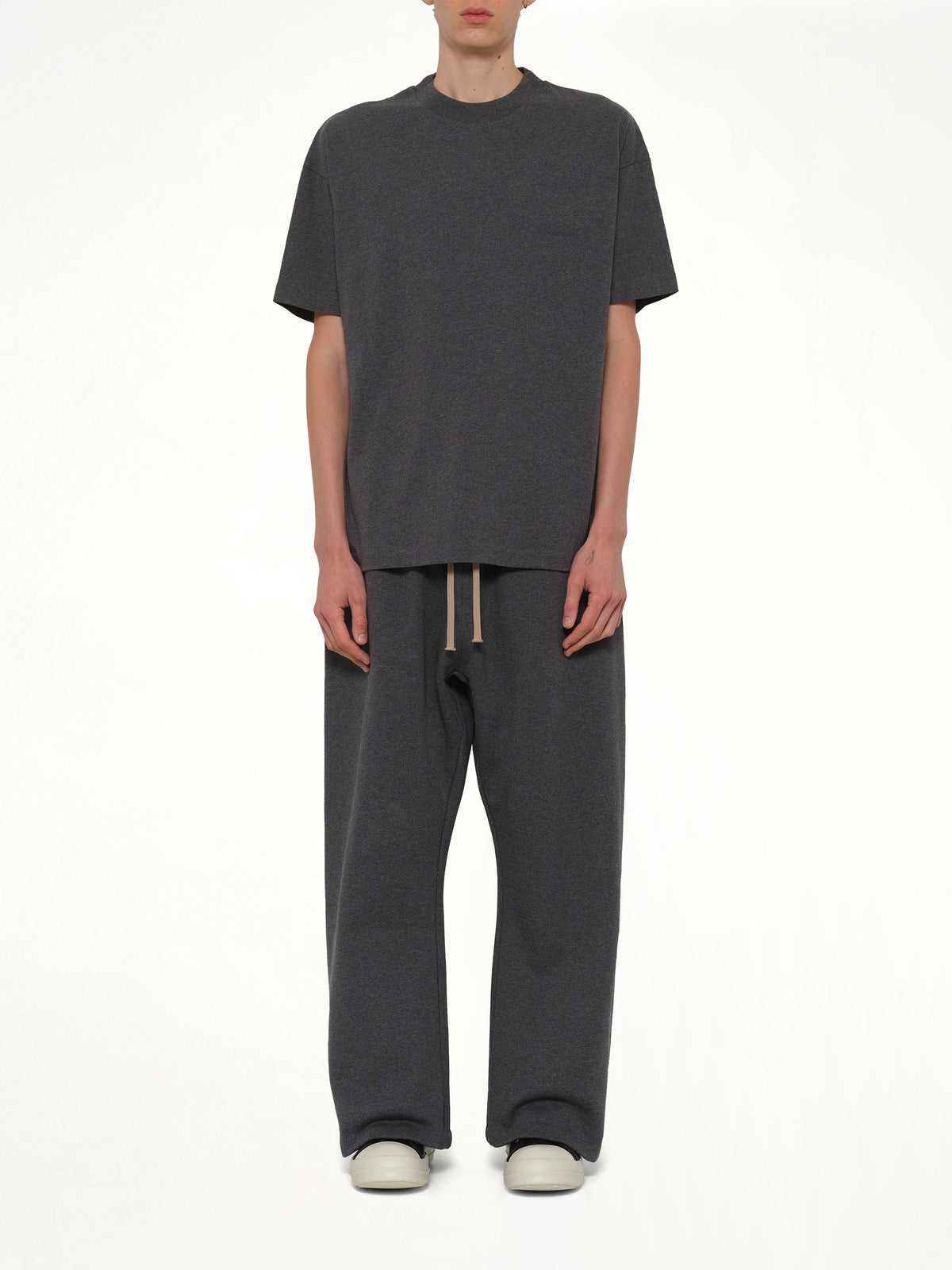 Classic Short Sleeve T-Shirt in Charcoal Heather