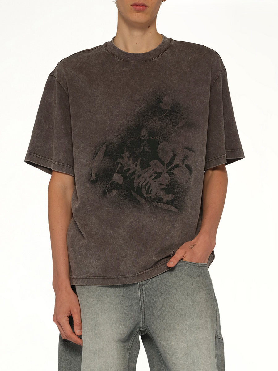 Spray Painted Plant T-Shirt in Grey
