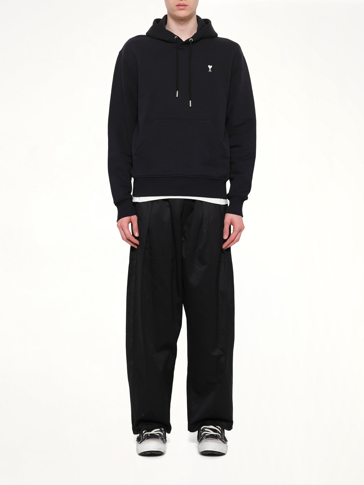 Contrasted Ami De Coeur Hoodie in Black