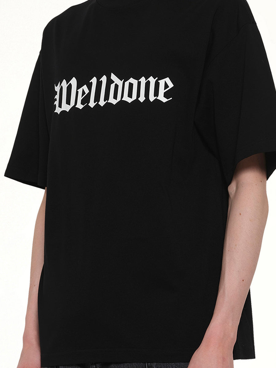 Gothic Logo Short-Sleeved T-Shirt in Black