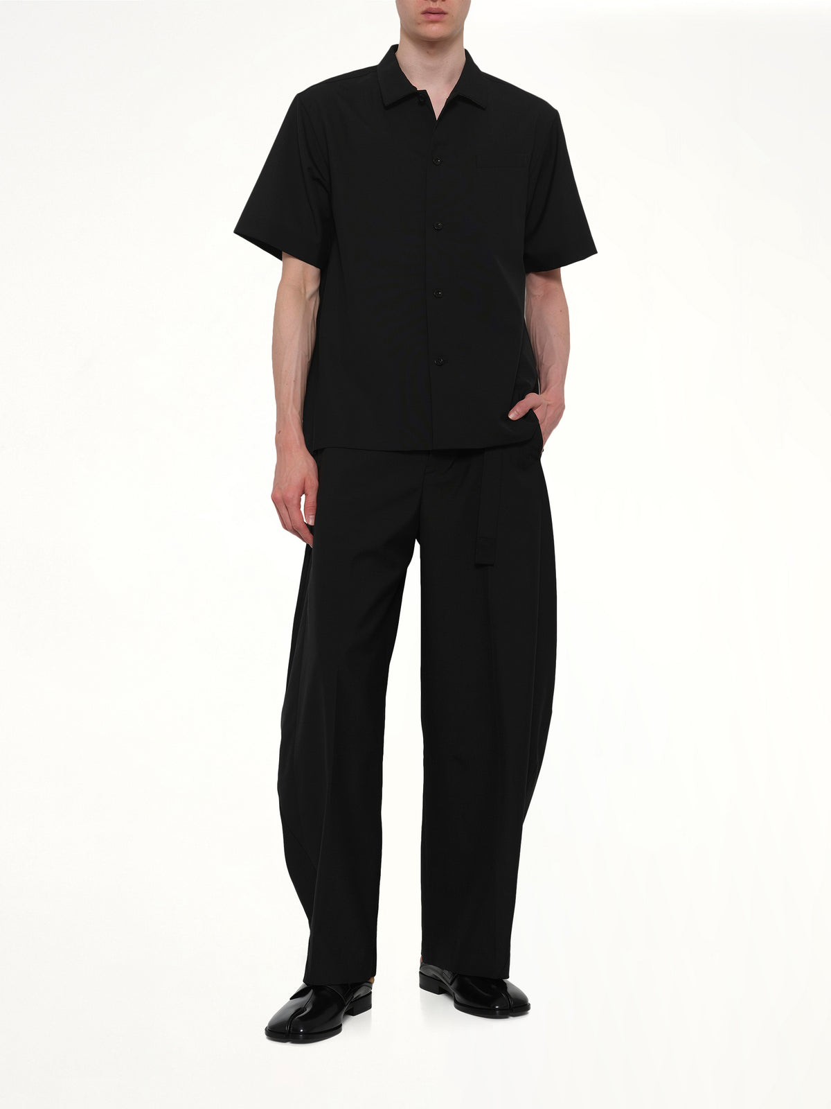 Suiting Shirt in Black