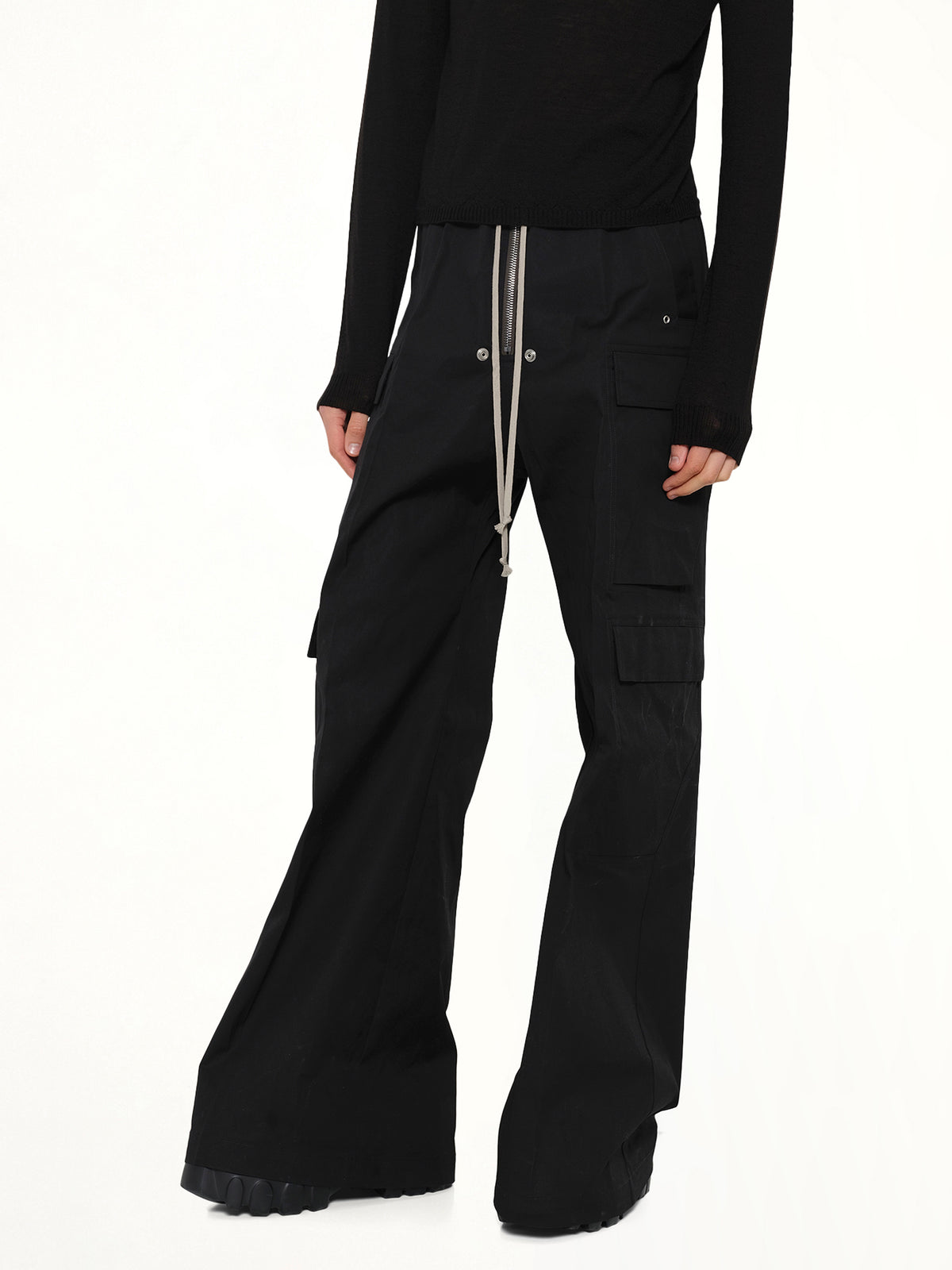 Cargobelas in Black