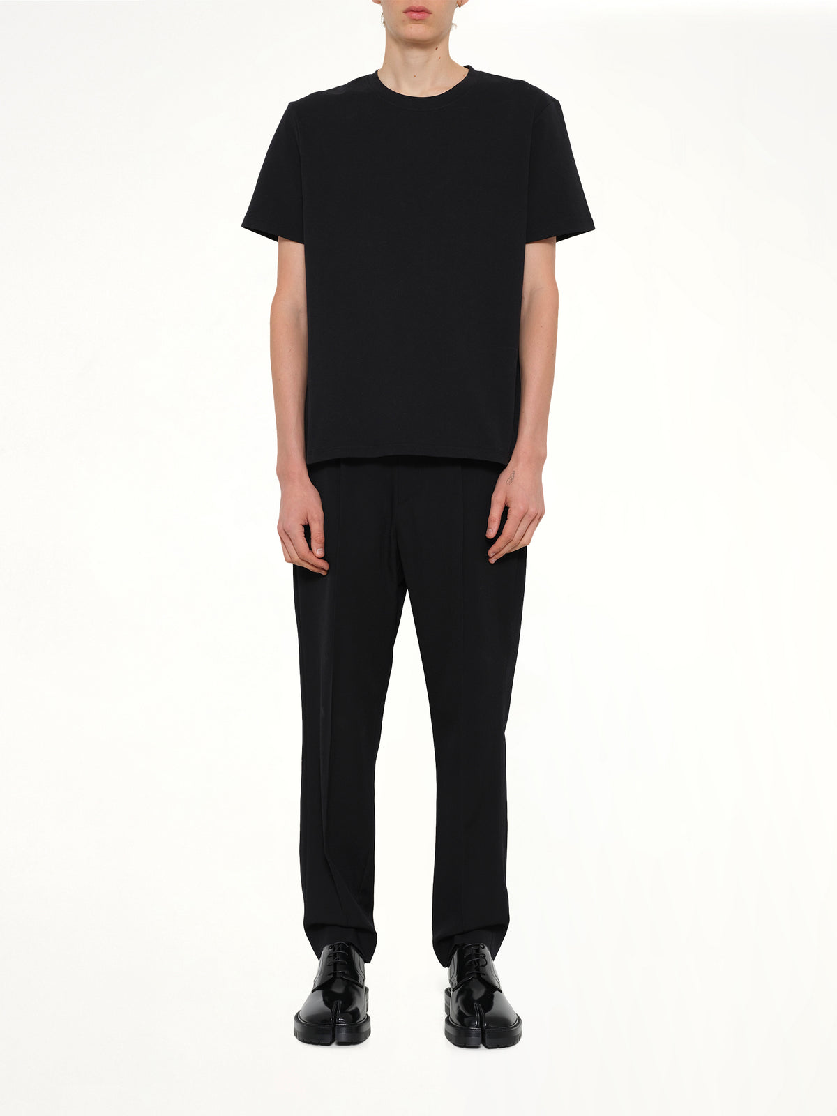 Back College Emblem T-Shirt in Black/White