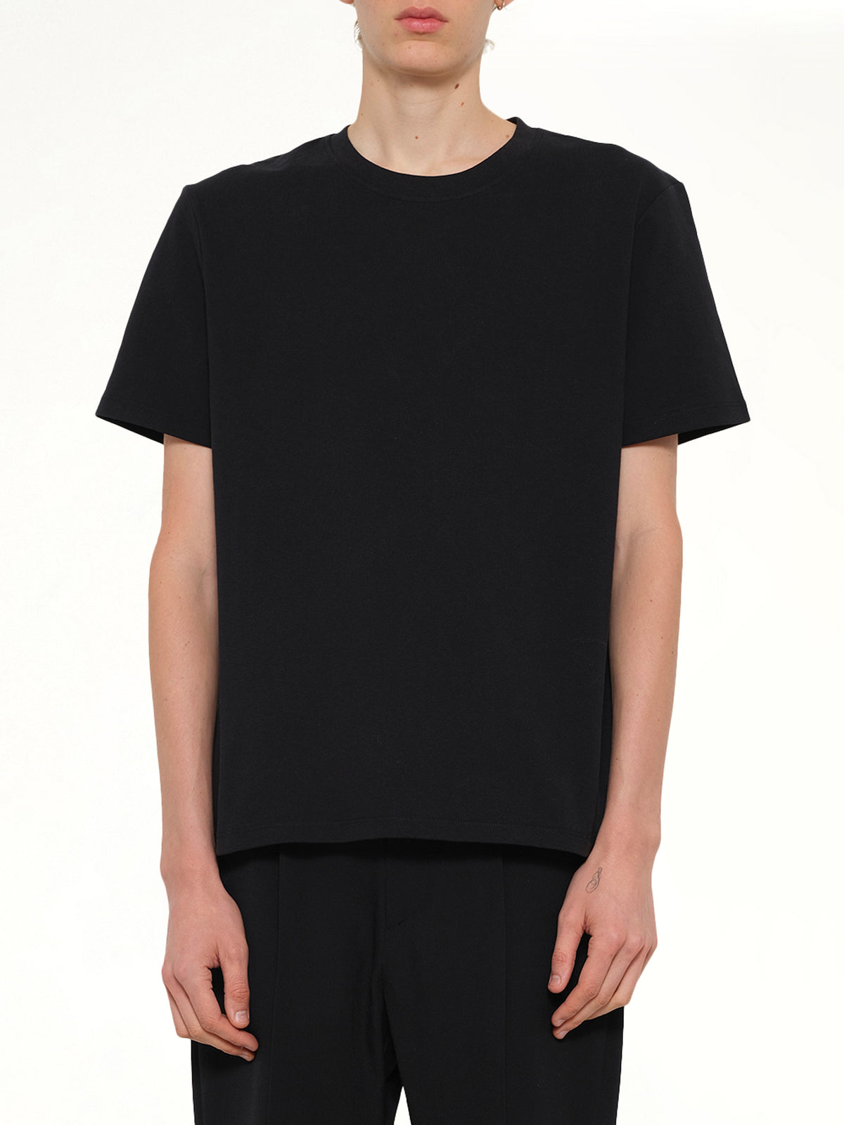 Back College Emblem T-Shirt in Black/White
