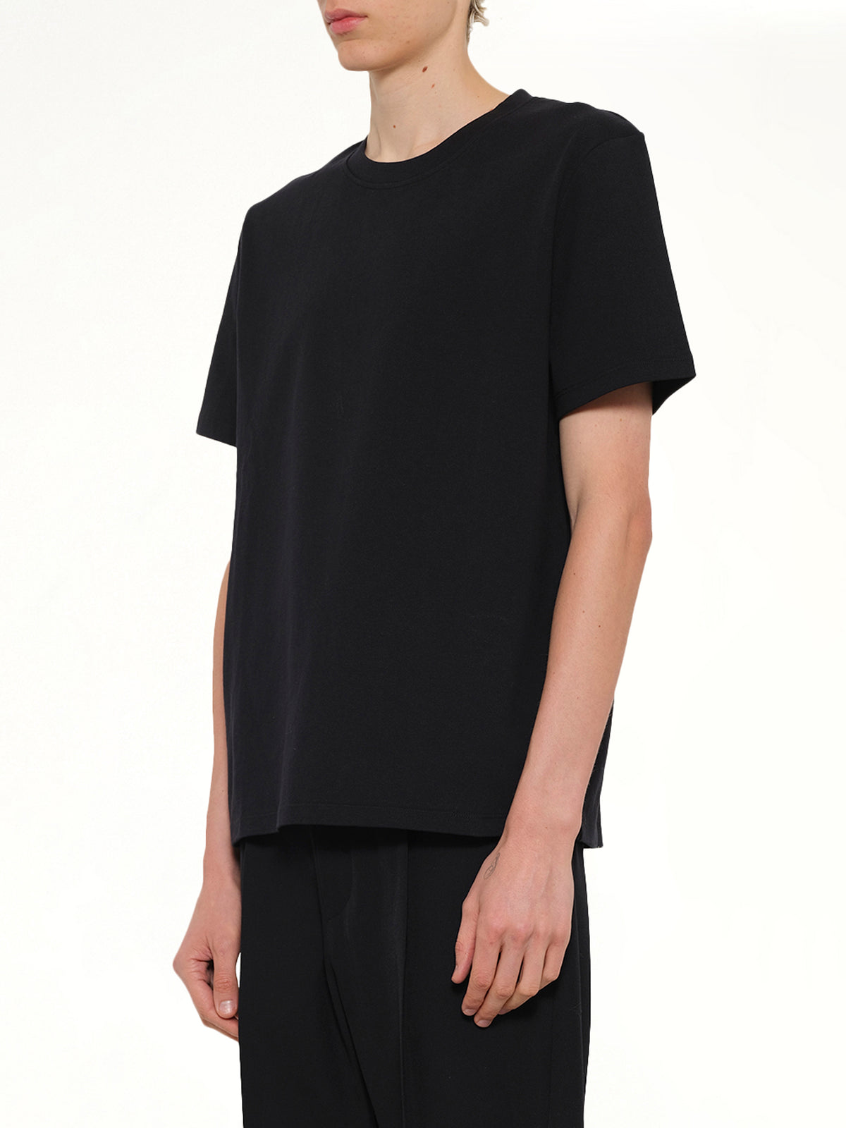 Back College Emblem T-Shirt in Black/White