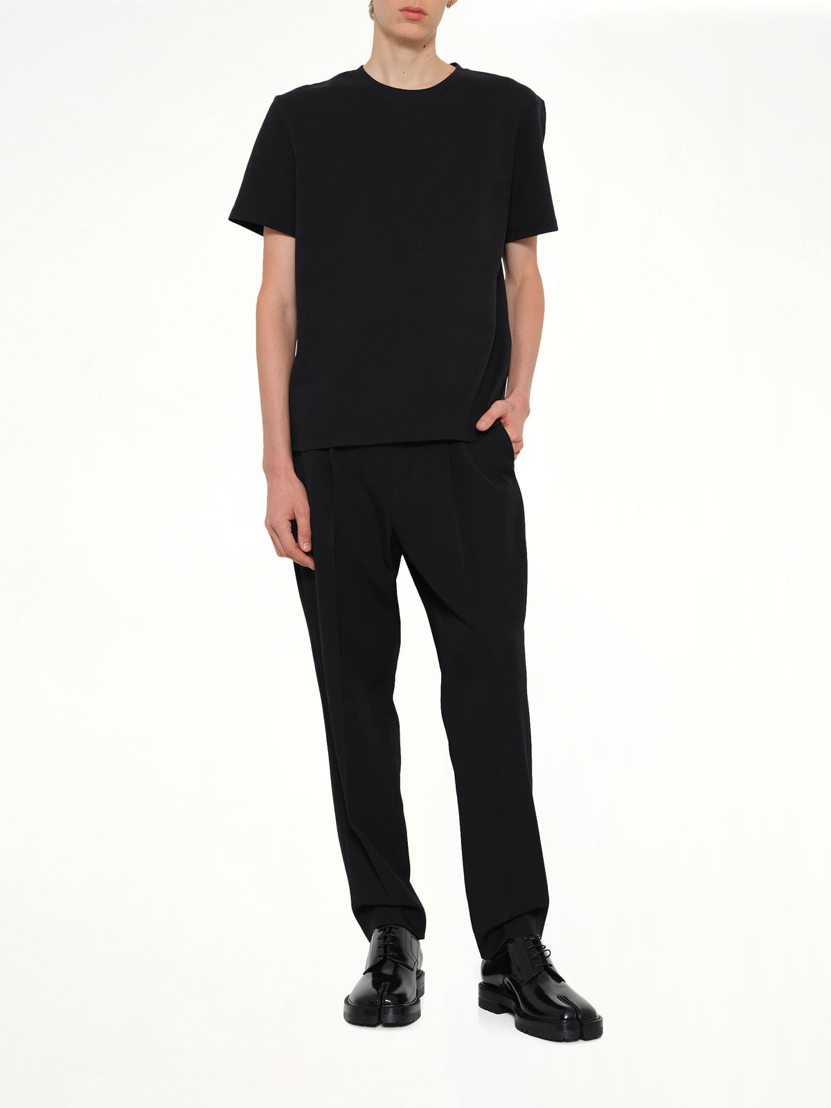 Back College Emblem T-Shirt in Black/White