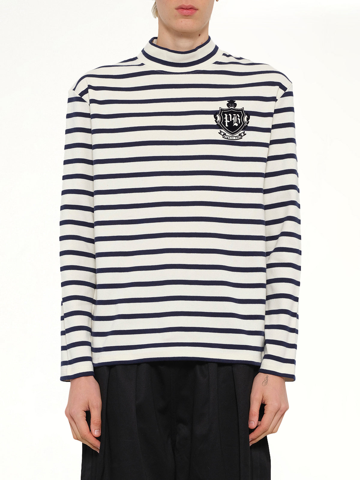 Emblem Flock Highneck LS T-Shirt in Beige/Blue