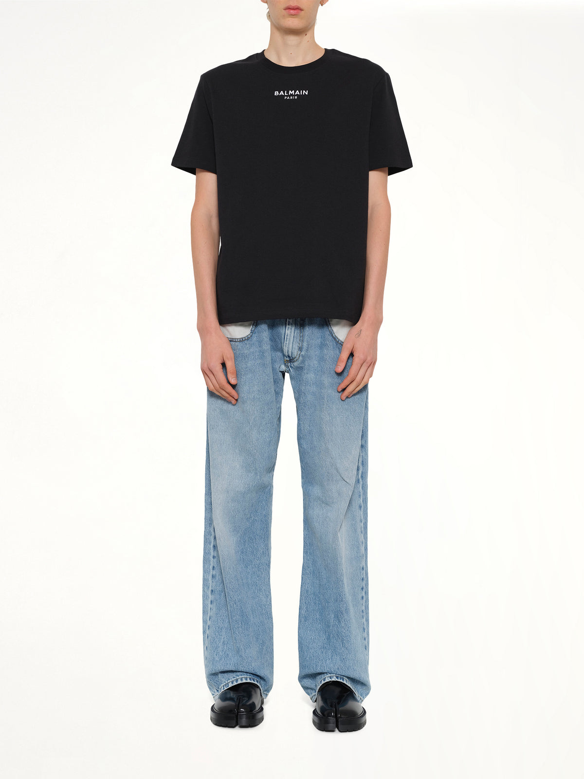 Small Balmain Paris T-Shirt in Black/White