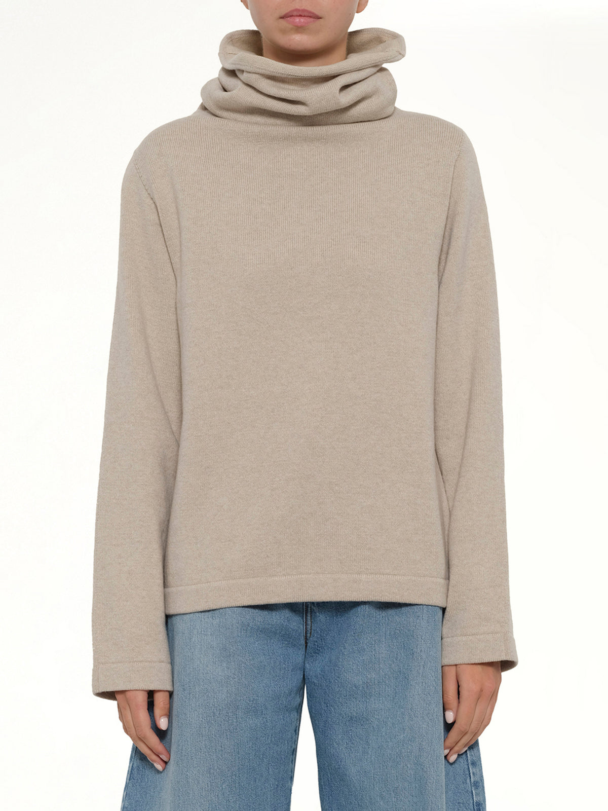 Hooded Jumper in Sable