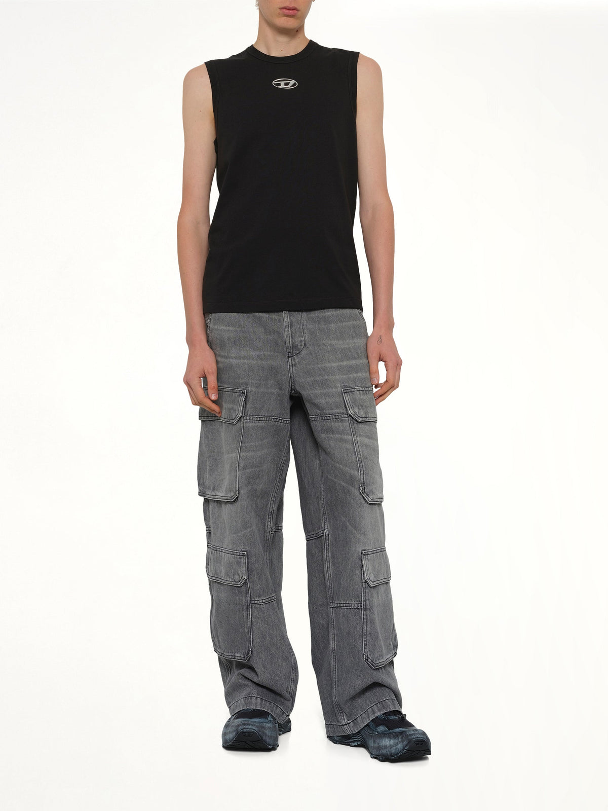 T-BISCO-IOD Tank Top in Black