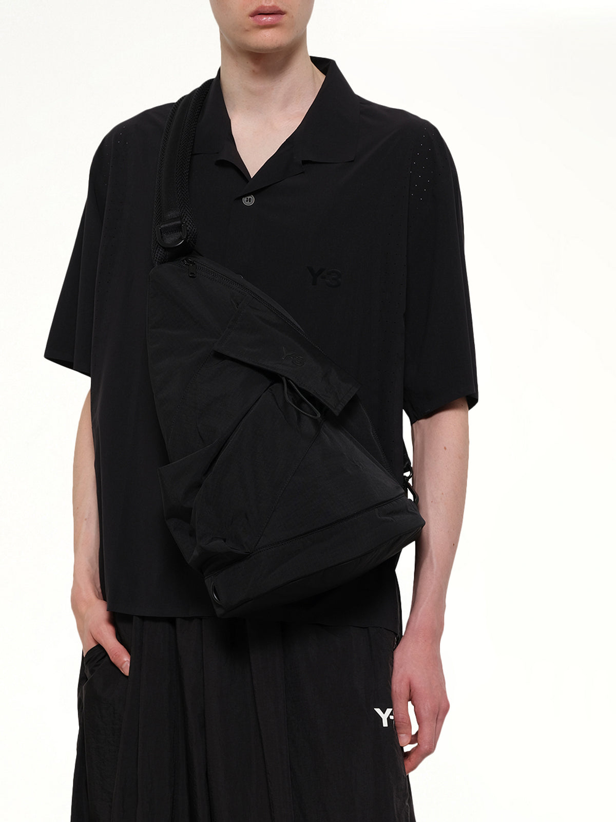 Utility Sling Bag in Black