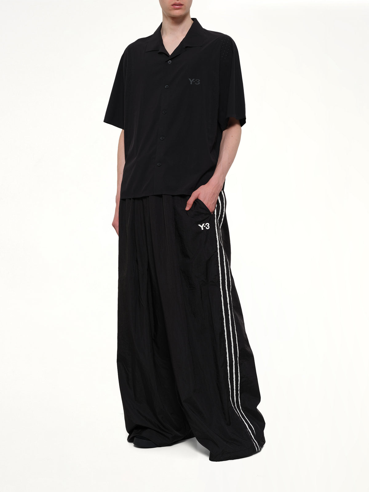 Light Woven Shirt in Black