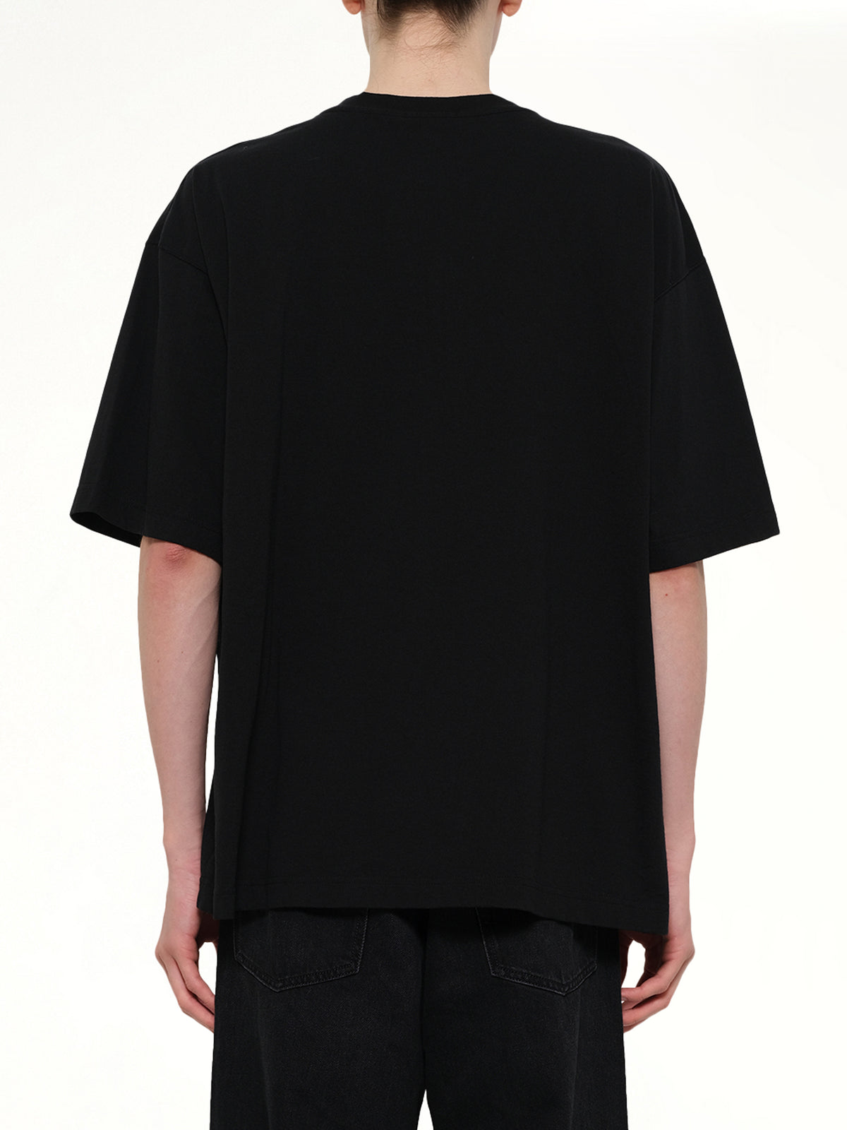 Chaos Balance Pocket T-Shirt in Black