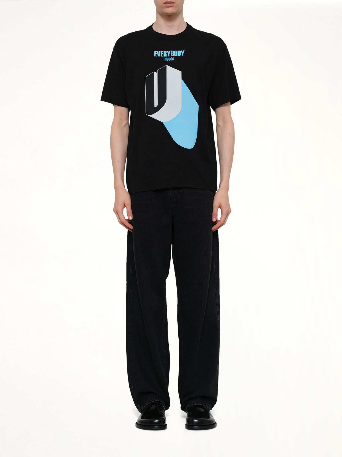 Everybody Needs U T-Shirt in Black