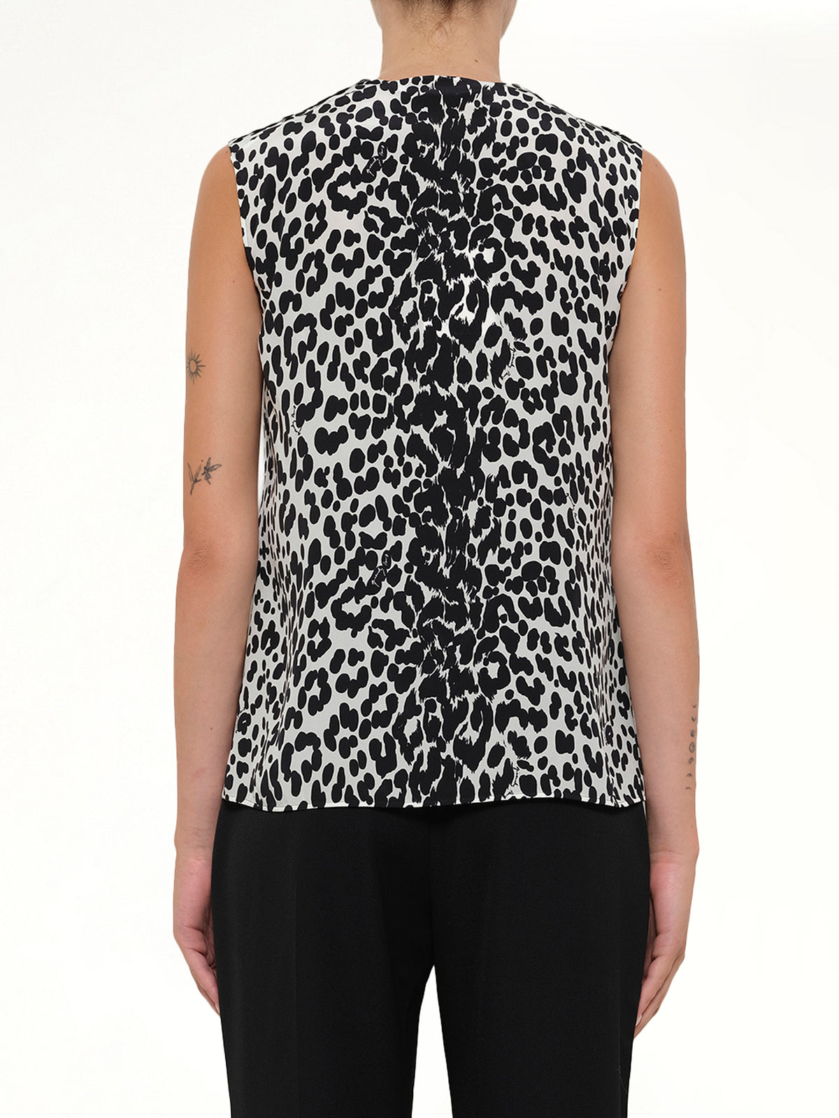 Sleeveless Shirt in White