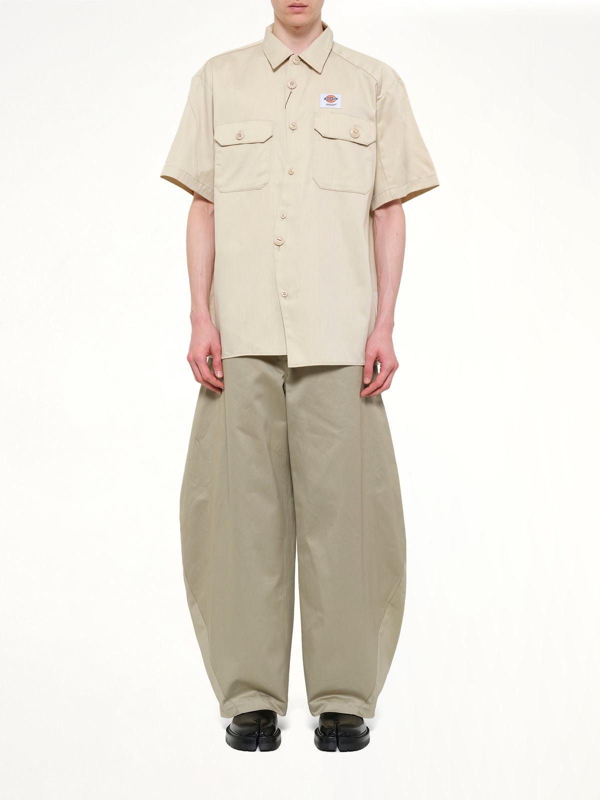 Dickies x UC SS Shirt in Light Grey/Beige