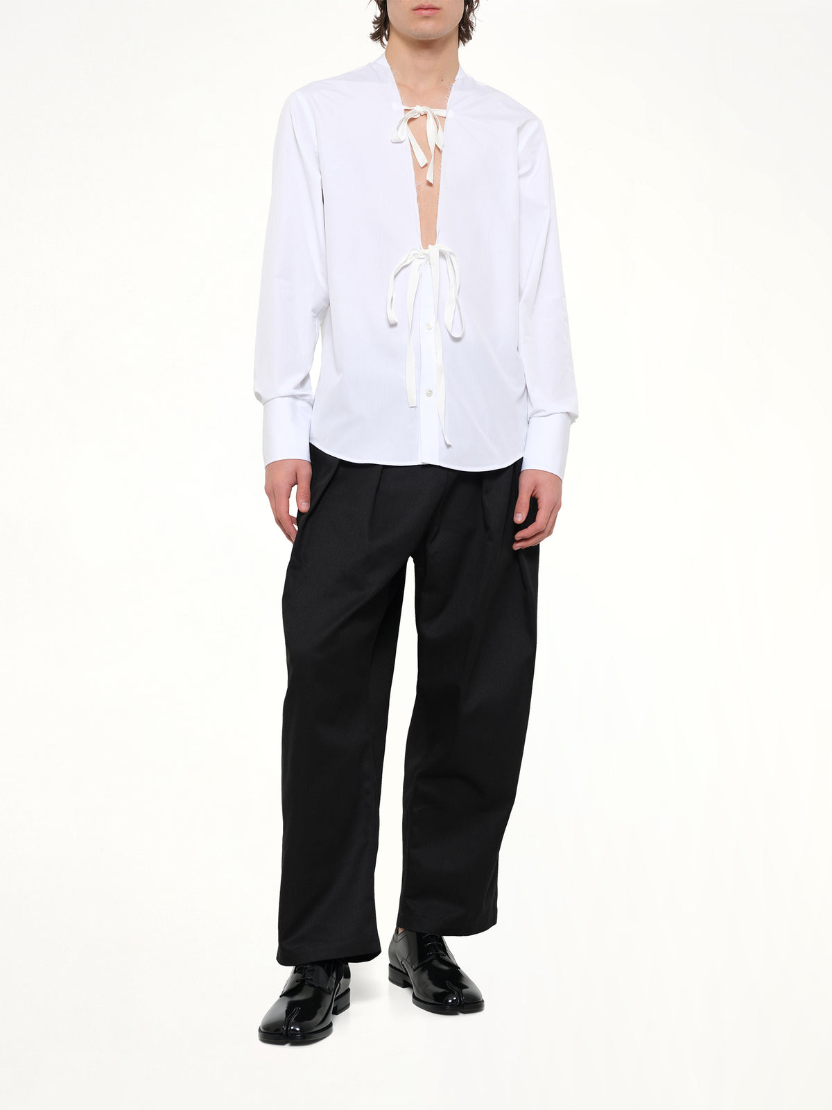 Cropped Chino Pants in Black