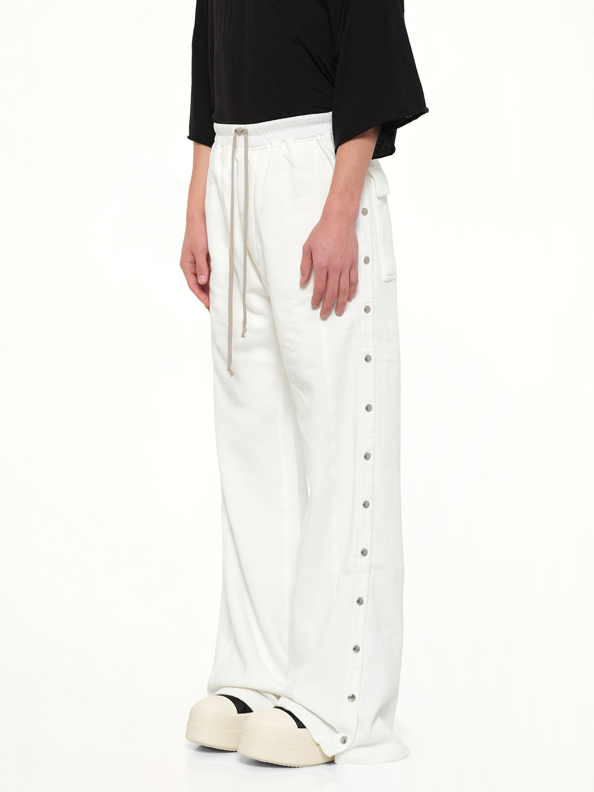 Wide Pusher Pants in Milk Wash