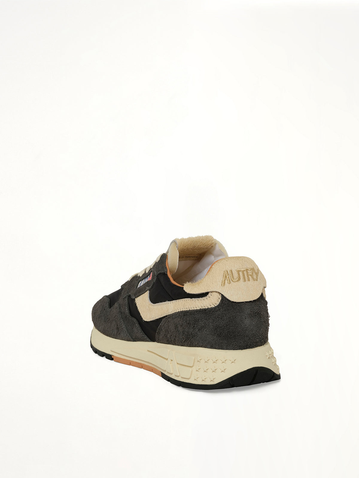 Reelwind Low Top Sneaker in Black