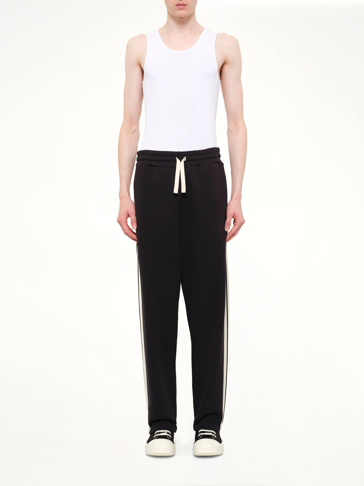 Back Curved Logo Sweatpants in Black/Off White