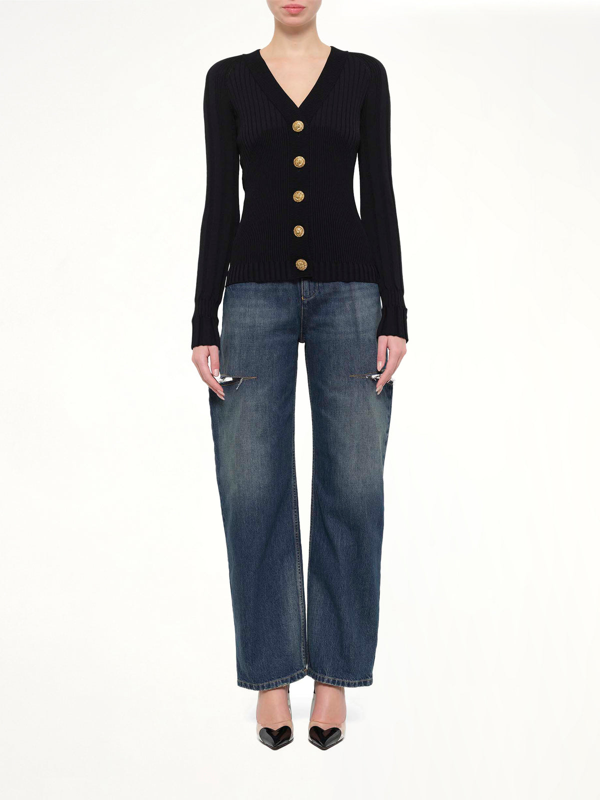LS Buttoned V-Neck Light Knit Cardigan in Black