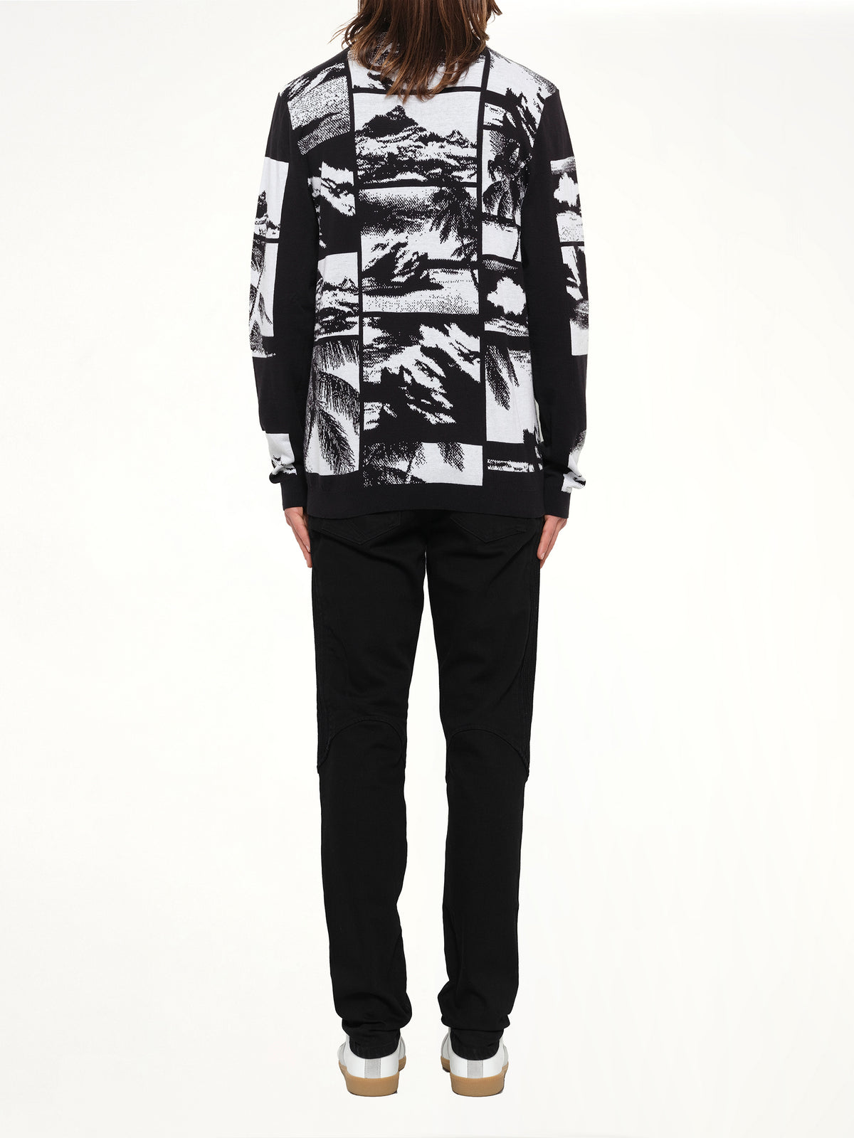 Crew Neck Knitwear in Black