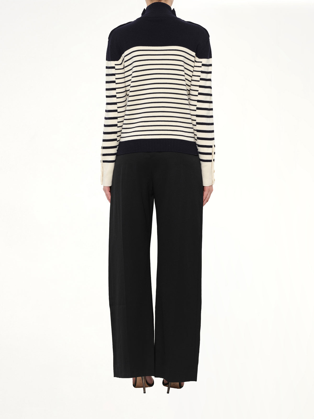 JWA Multi Button Knit