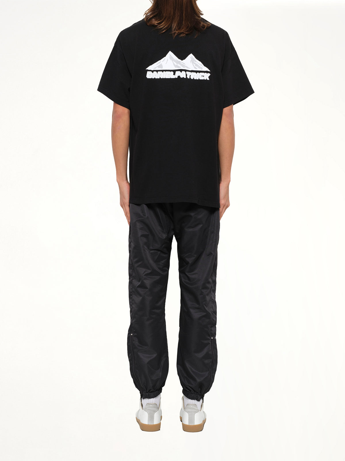 Moving Mountains T-Shirt in Black