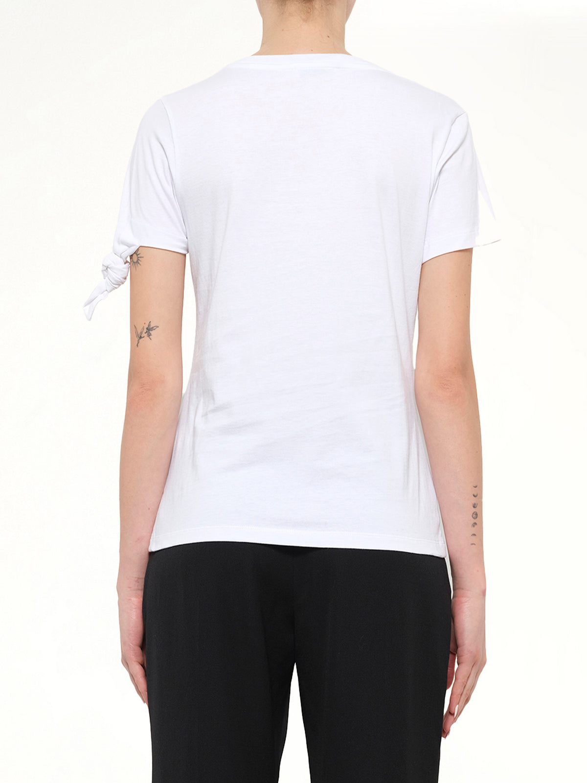 Single Knot T-Shirt in White