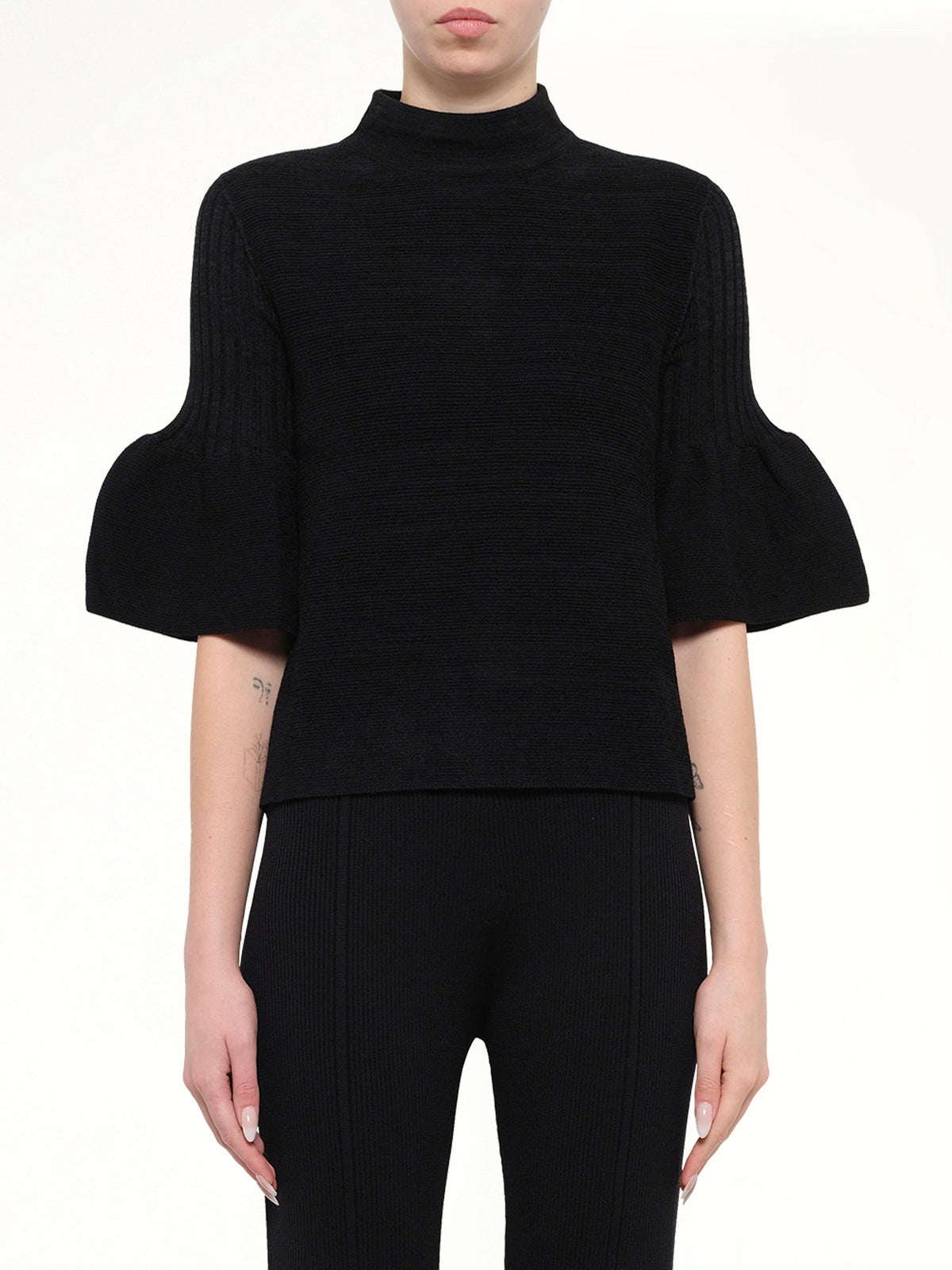 Pottery Velvet Bell Sleeve Flare Top in Black