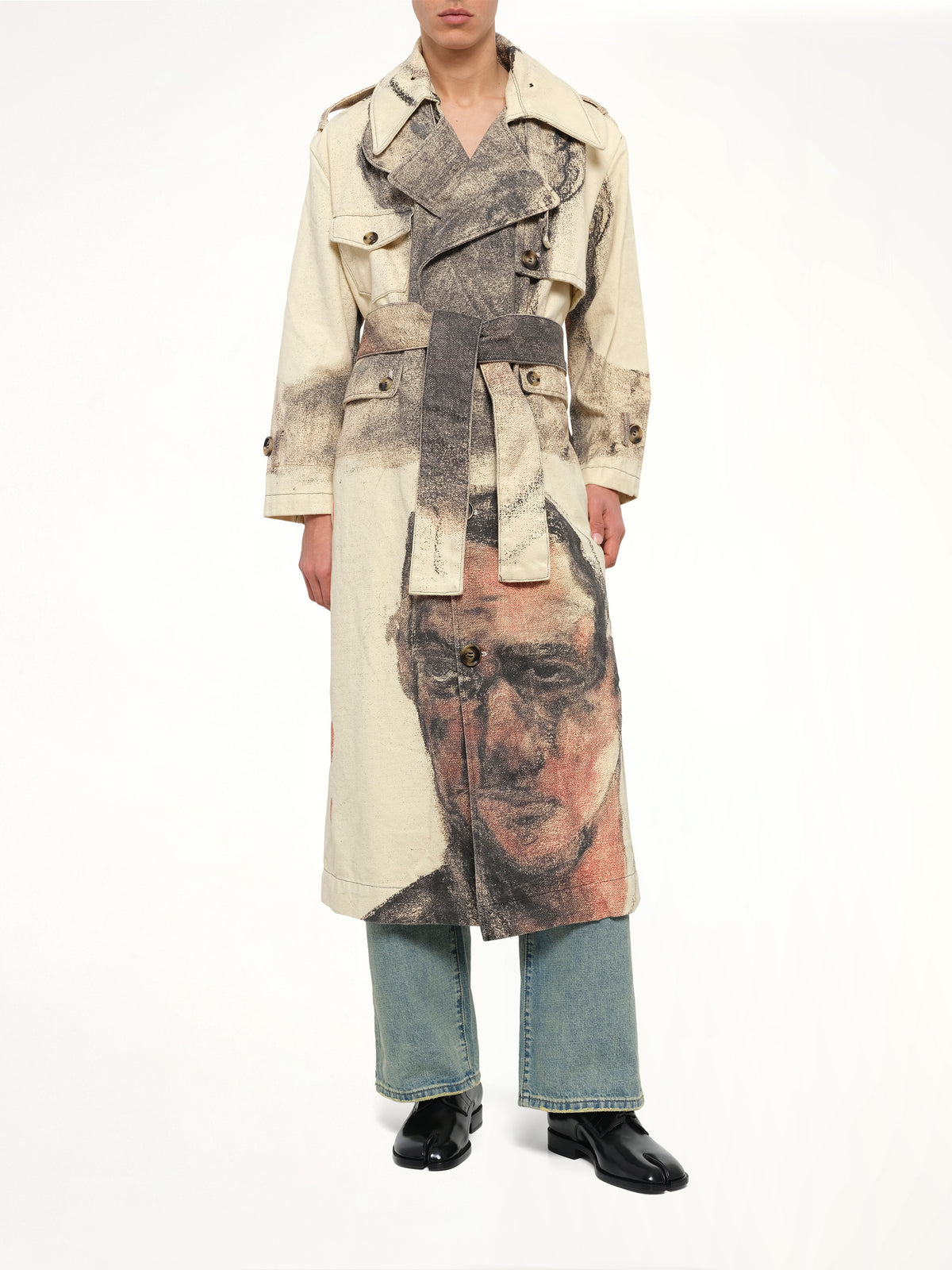 Sketched Faced Trench Coat in Cream