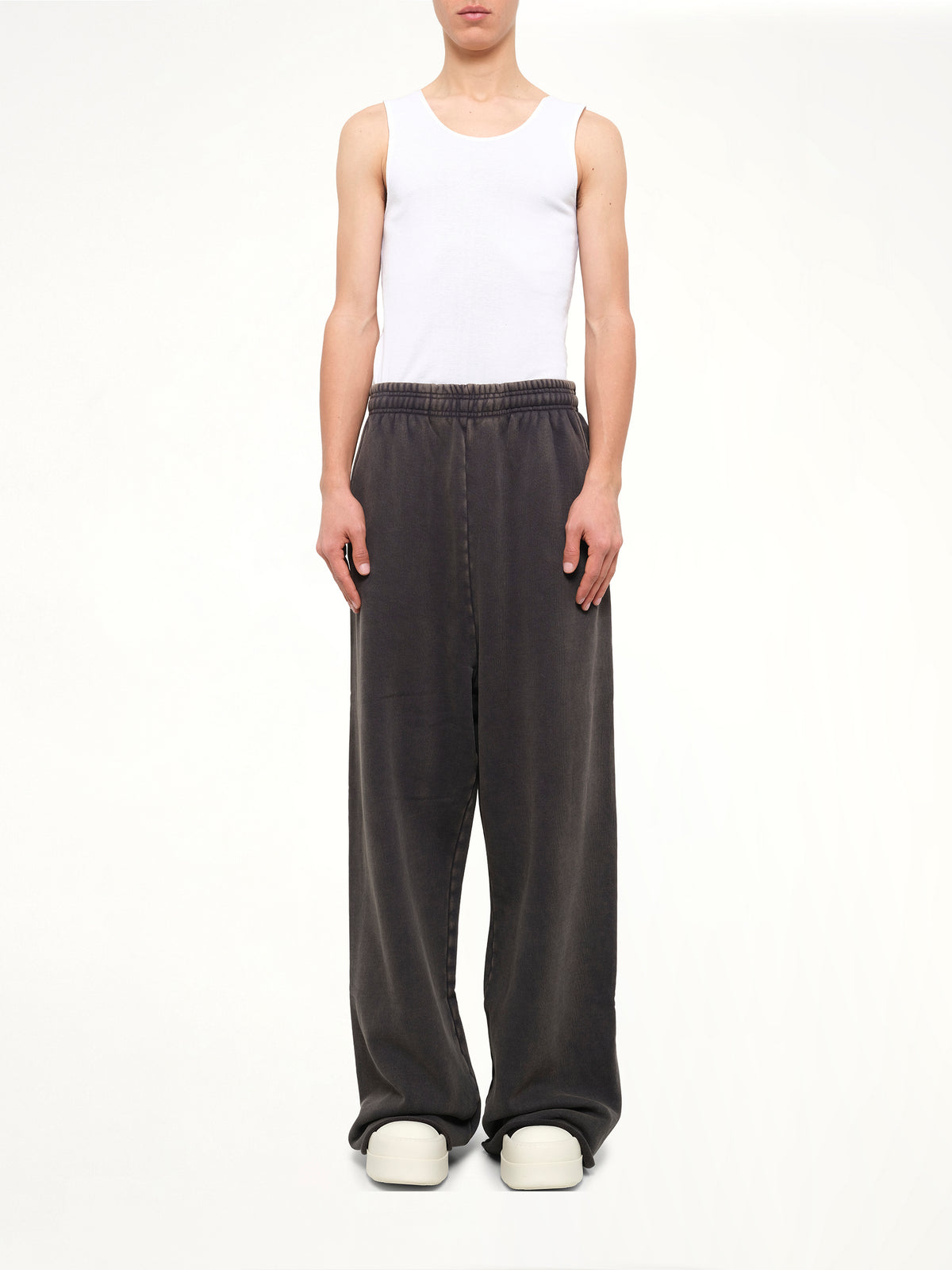 Full Sweatpant in Washed Black
