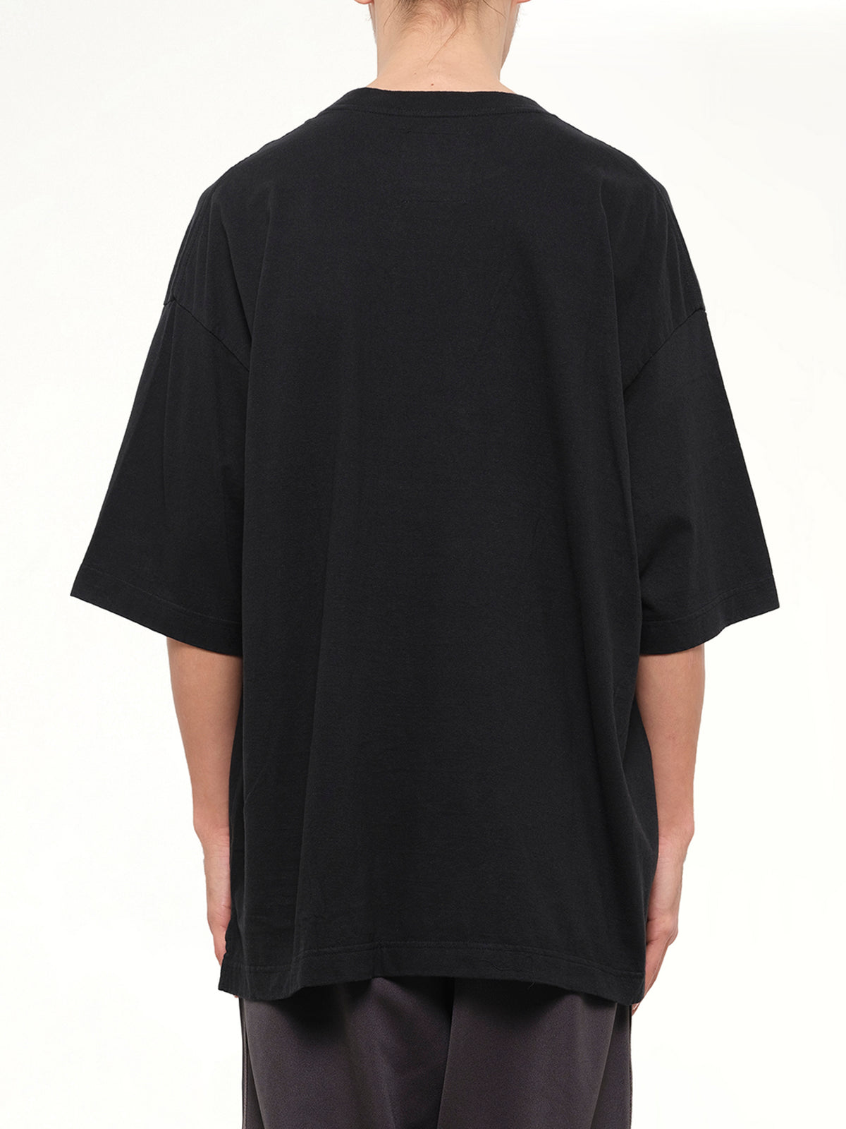 Leon Printed T-Shirt in Black