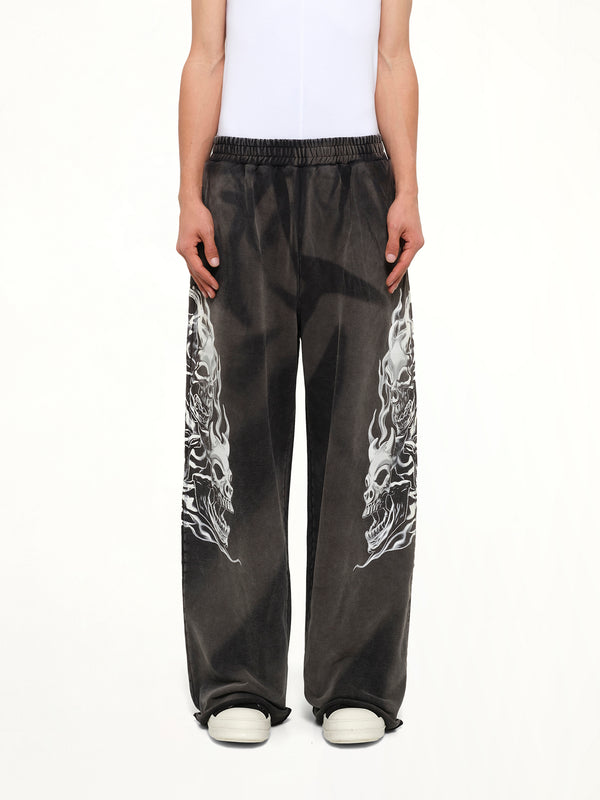 Six Riding Skull Sweatpants in Black