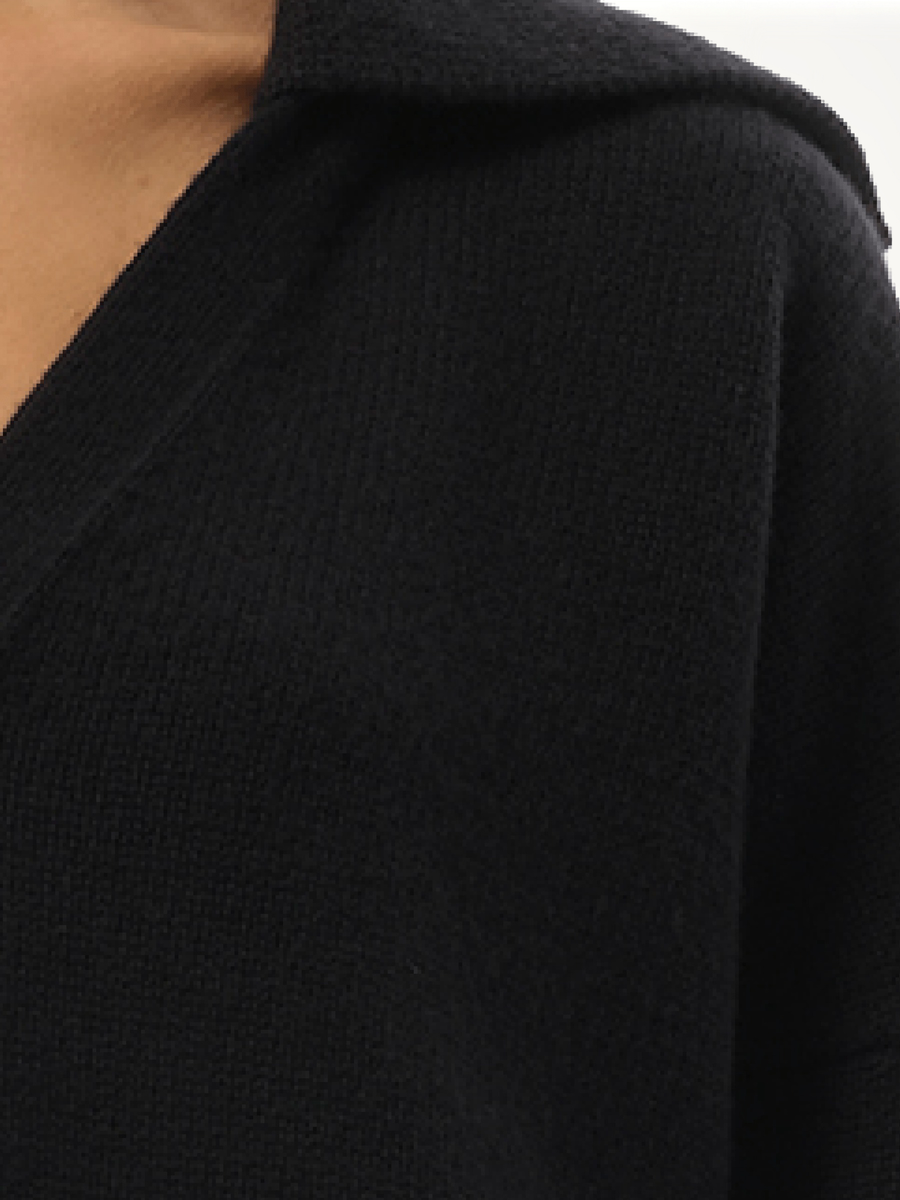 V-Neck Polo Sweater in Black