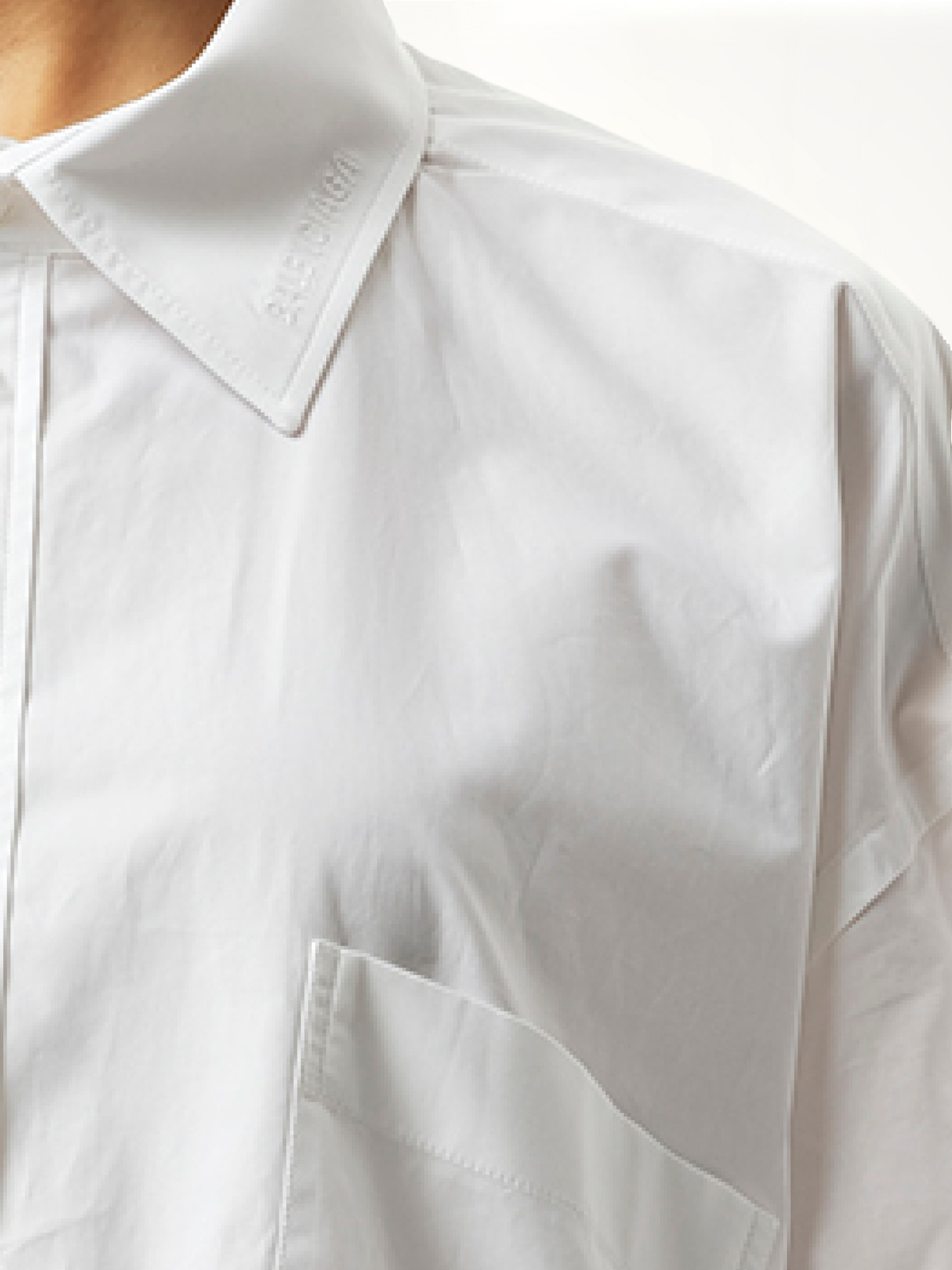 Swing Shirt in White