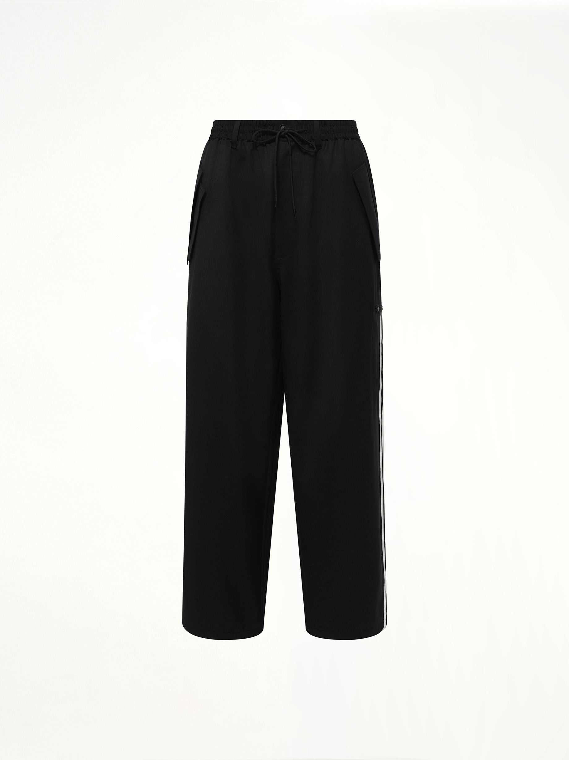 Refined Wool Pants in Black