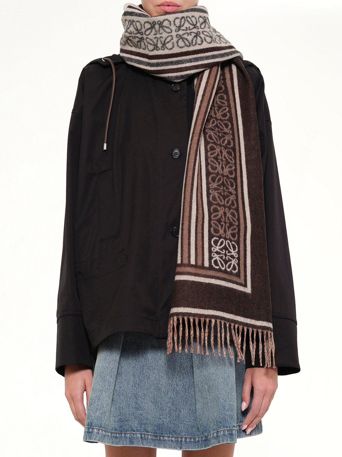 Wool Scarf in Dark Coffee