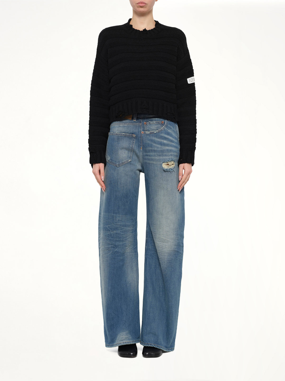 Gauge 3 Link Knit Sweater in Black